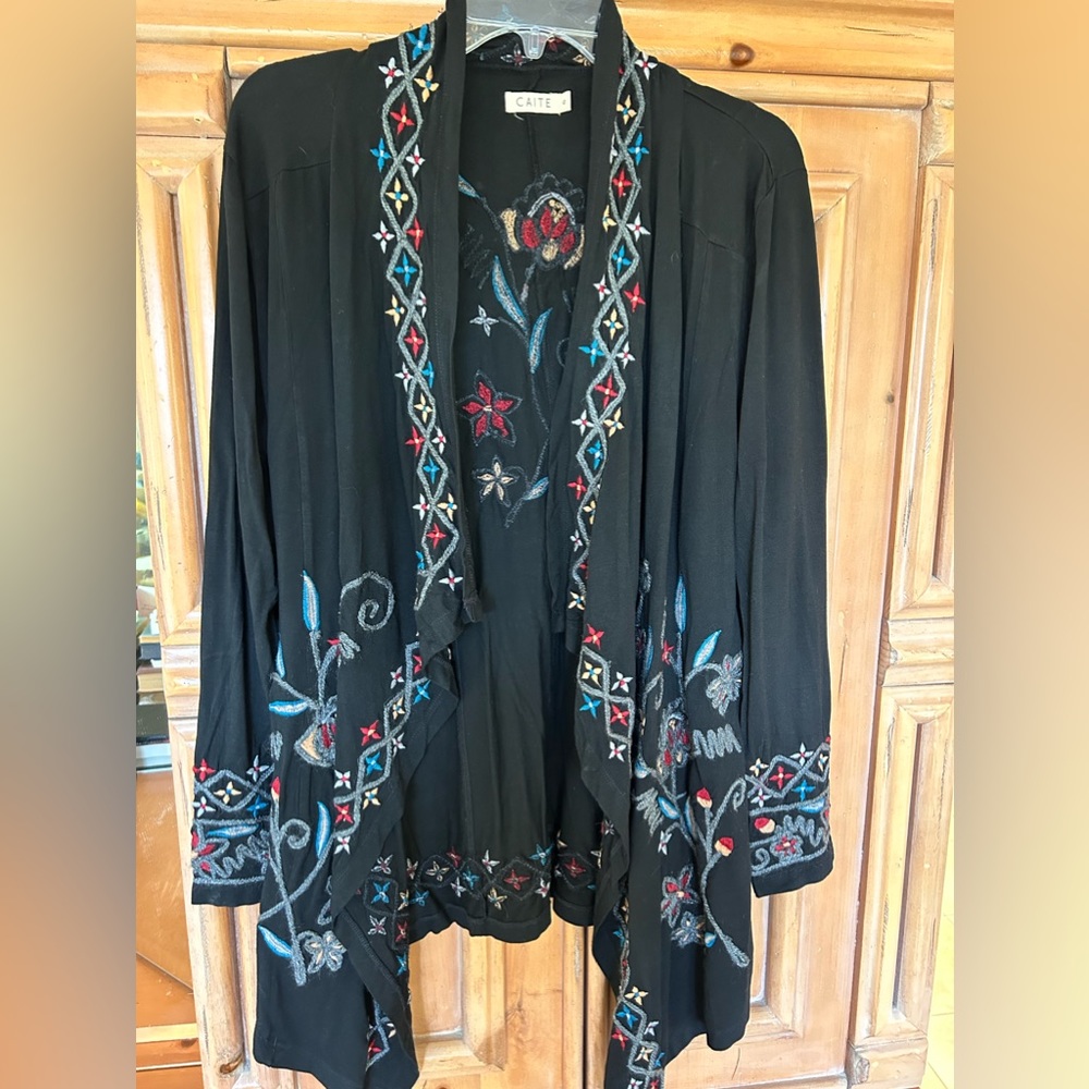 Cate waterfall cardigan, black with embroidery, size S